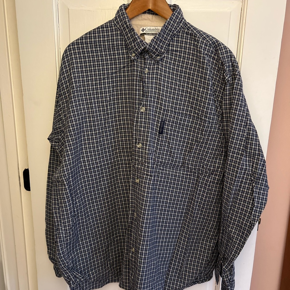 Columbia Men's Navy Plaid Button-Down Shirt